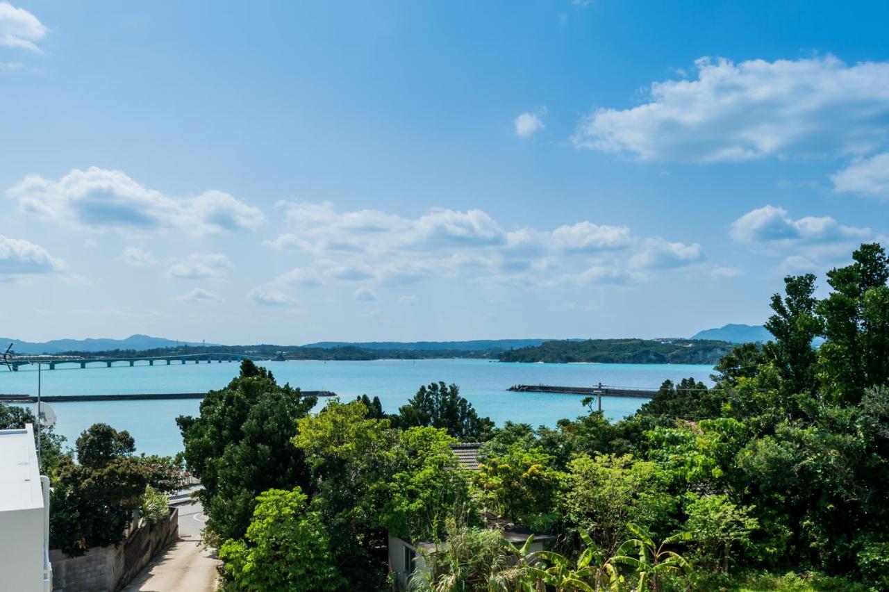Four Season Resort Kouri Island นาคิจิน ภายนอก รูปภาพ