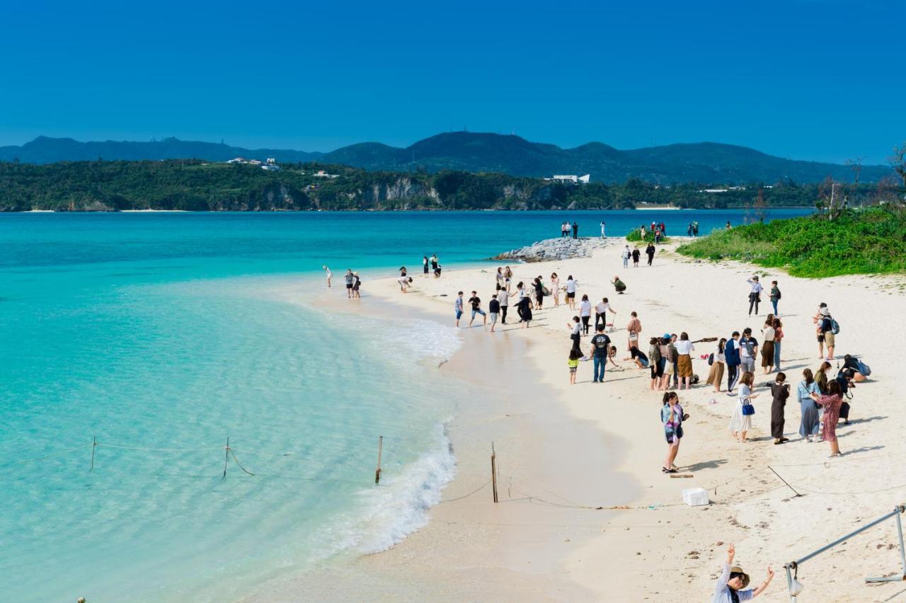 Four Season Resort Kouri Island นาคิจิน ภายนอก รูปภาพ